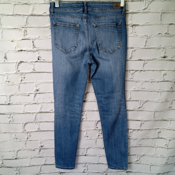 JORDACHE High Rise Ankle Skinny Mom Jeans 4 - Picture 4 of 9